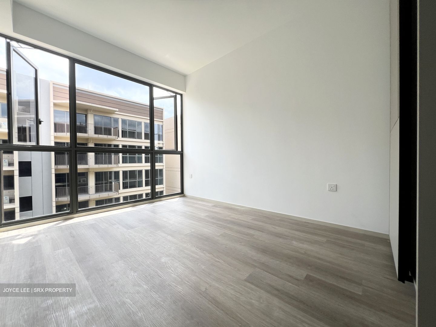 The Watergardens At Canberra (D25), Apartment #611458331